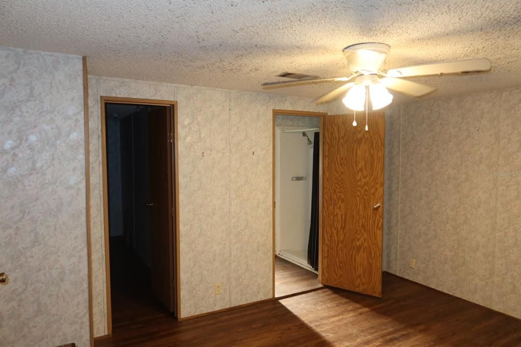 На продажу: $179,900 (3 спален, 2 ванн, 1512 Квадратных фут)