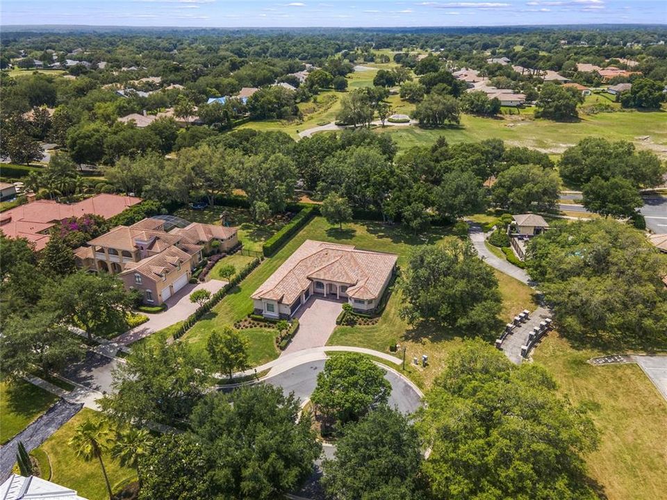 Activo con contrato: $649,000 (4 camas, 3 baños, 3131 Pies cuadrados)
