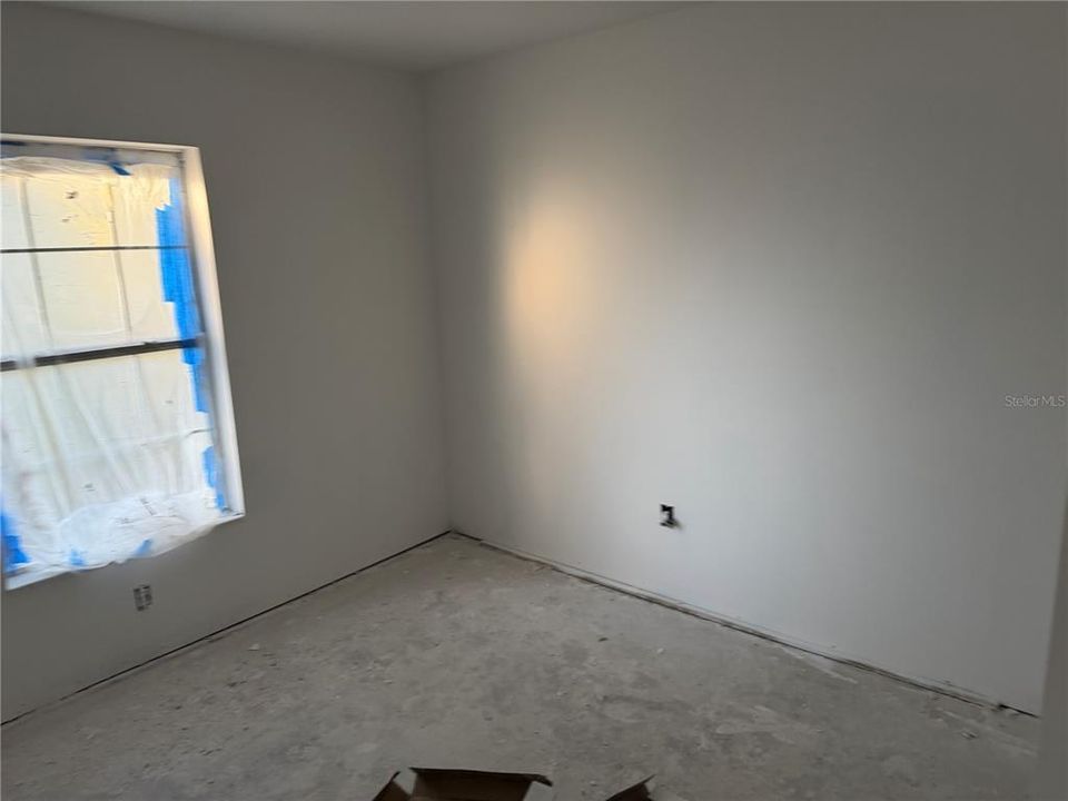 For Rent: $1,699 (4 beds, 2 baths, 1313 Square Feet)