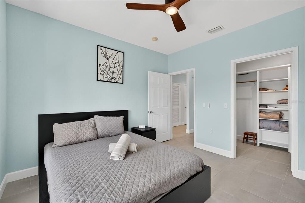 En Renta: $2,400 (2 camas, 2 baños, 1009 Pies cuadrados)