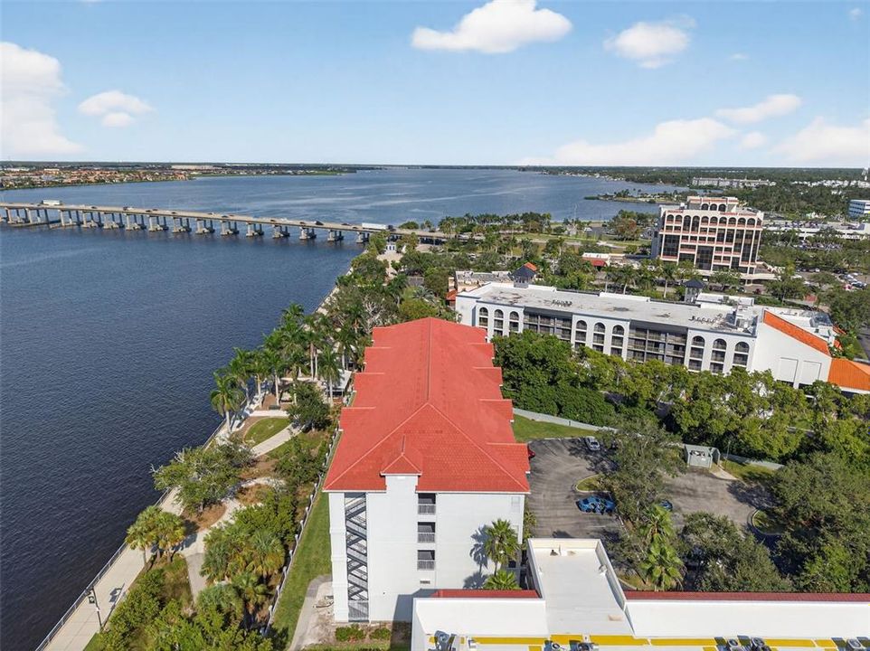 En Renta: $2,400 (2 camas, 2 baños, 1009 Pies cuadrados)