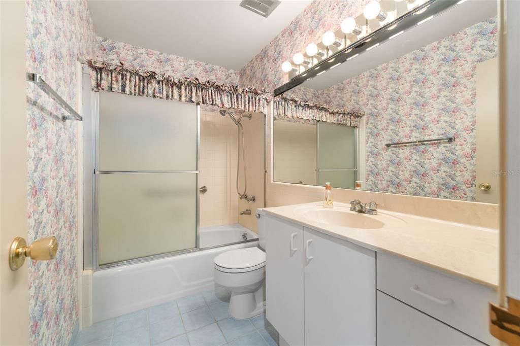 На продажу: $599,900 (3 спален, 2 ванн, 2286 Квадратных фут)