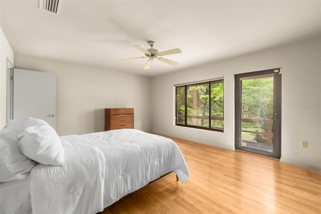 На продажу: $599,900 (3 спален, 2 ванн, 2286 Квадратных фут)