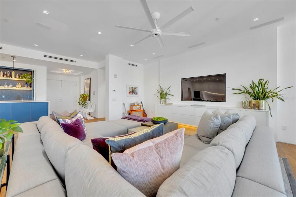 For Sale: $2,790,000 (2 beds, 2 baths, 2490 Square Feet)