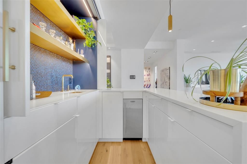 For Sale: $2,790,000 (2 beds, 2 baths, 2490 Square Feet)