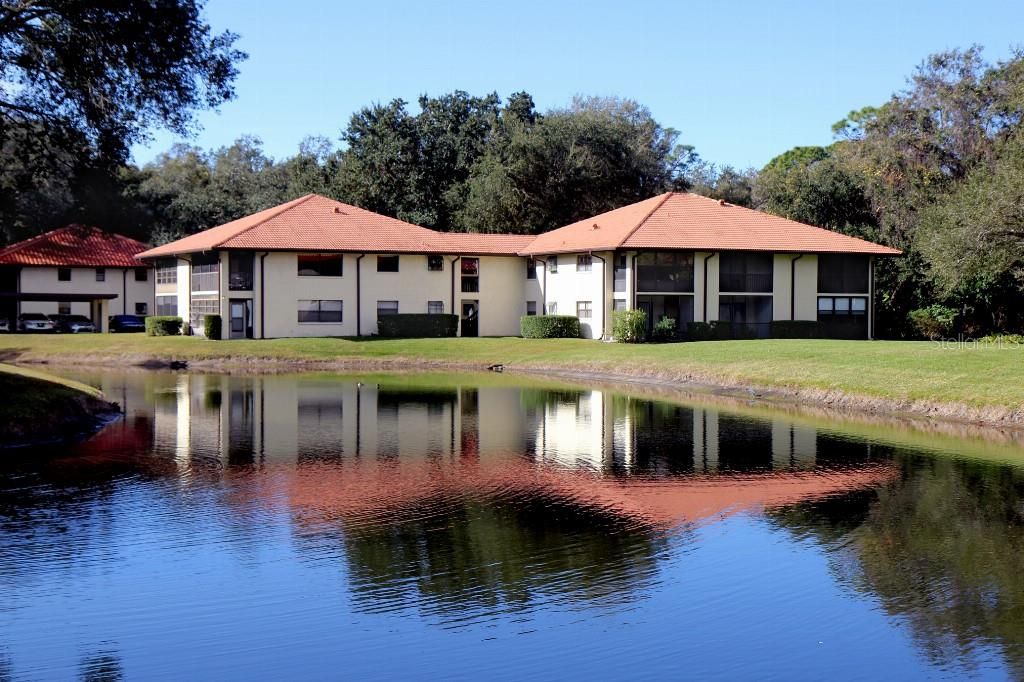 Active With Contract: $165,000 (1 beds, 1 baths, 645 Square Feet)