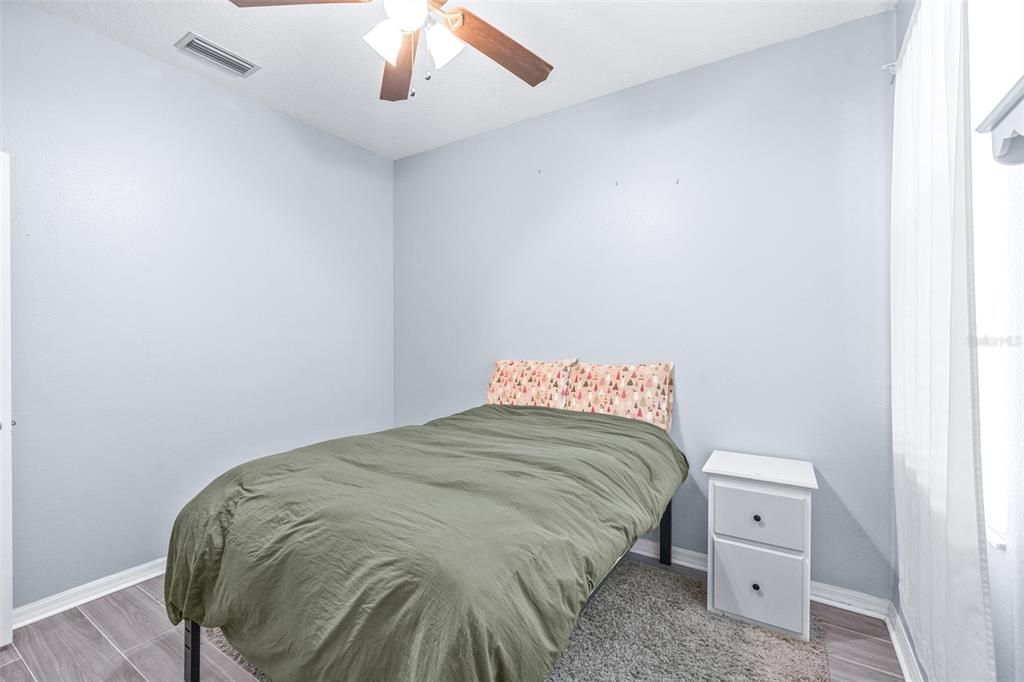 Activo con contrato: $535,000 (4 camas, 3 baños, 2226 Pies cuadrados)
