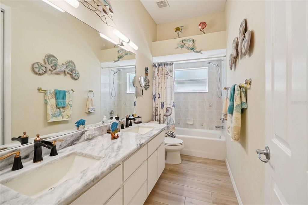For Sale: $775,000 (3 beds, 3 baths, 2863 Square Feet)