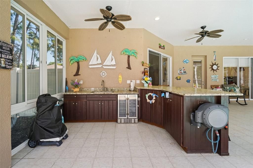 For Sale: $775,000 (3 beds, 3 baths, 2863 Square Feet)