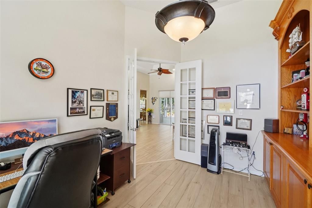 For Sale: $775,000 (3 beds, 3 baths, 2863 Square Feet)