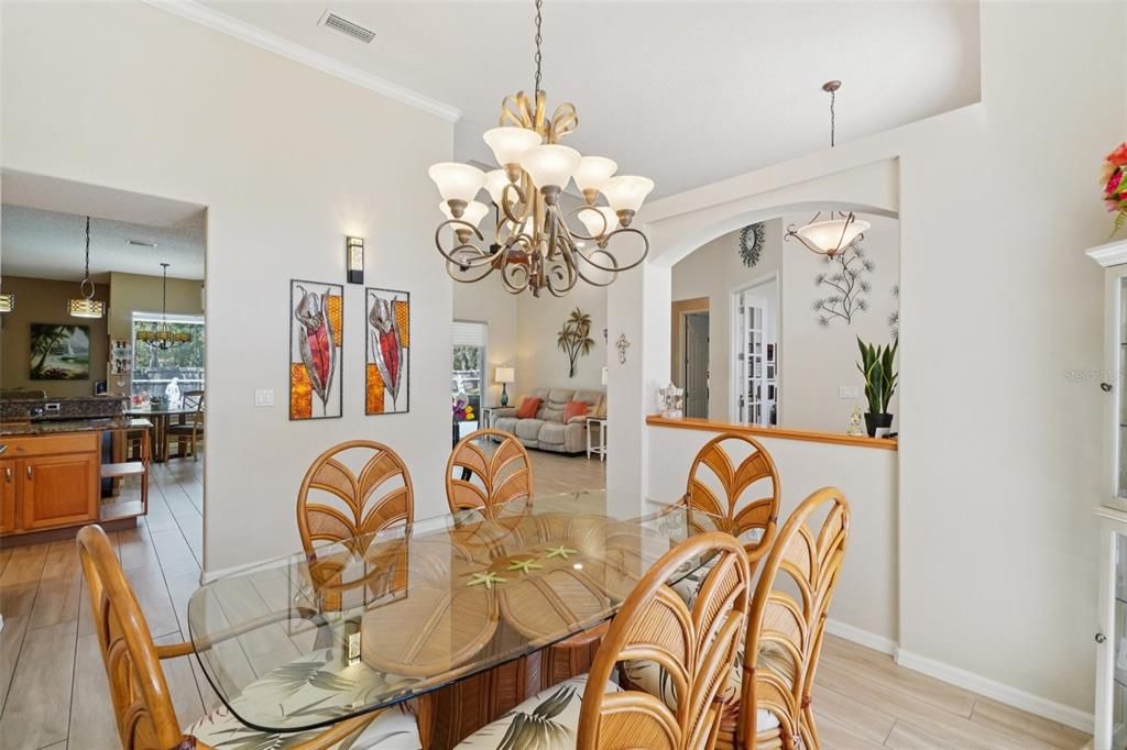 For Sale: $775,000 (3 beds, 3 baths, 2863 Square Feet)