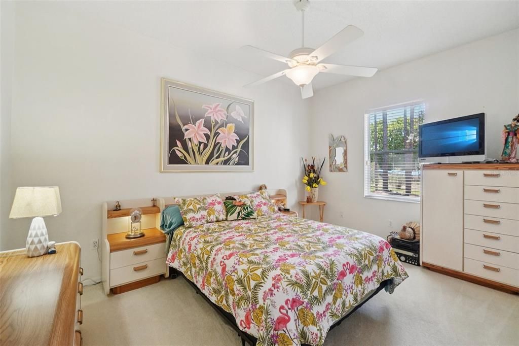 For Sale: $775,000 (3 beds, 3 baths, 2863 Square Feet)