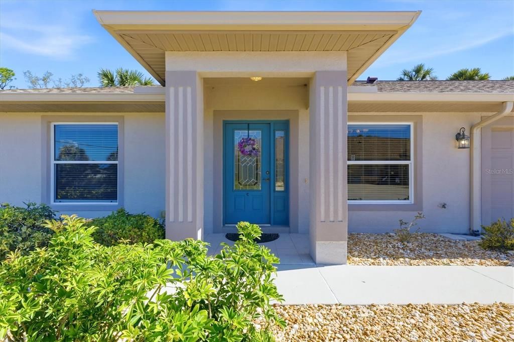 Active With Contract: $229,900 (2 beds, 2 baths, 1209 Square Feet)