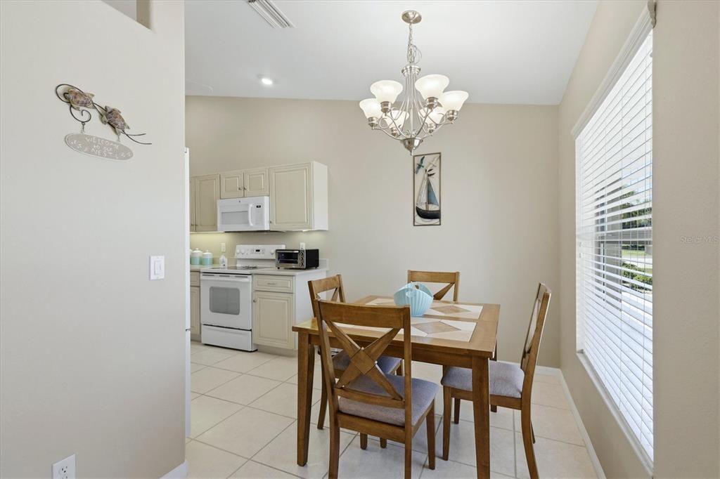 Active With Contract: $229,900 (2 beds, 2 baths, 1209 Square Feet)