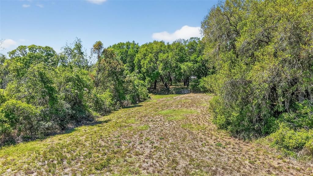 En Venta: $675,000 (5 camas, 2 baños, 2381 Pies cuadrados)