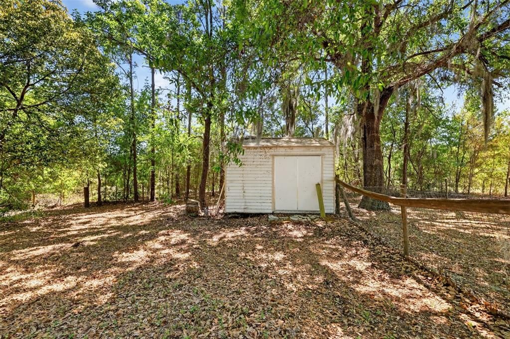 En Venta: $675,000 (5 camas, 2 baños, 2381 Pies cuadrados)