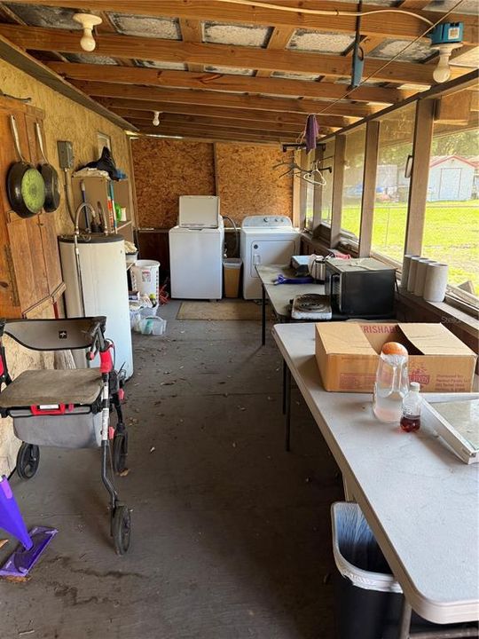 Activo con contrato: $150,000 (3 camas, 2 baños, 864 Pies cuadrados)