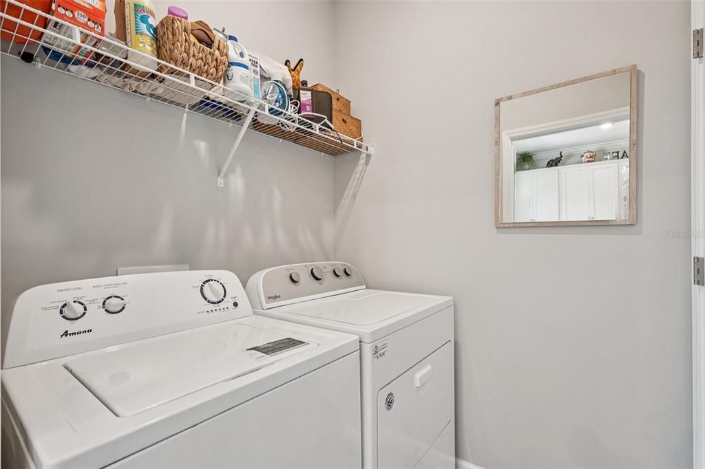 Active With Contract: $400,000 (2 beds, 2 baths, 1916 Square Feet)