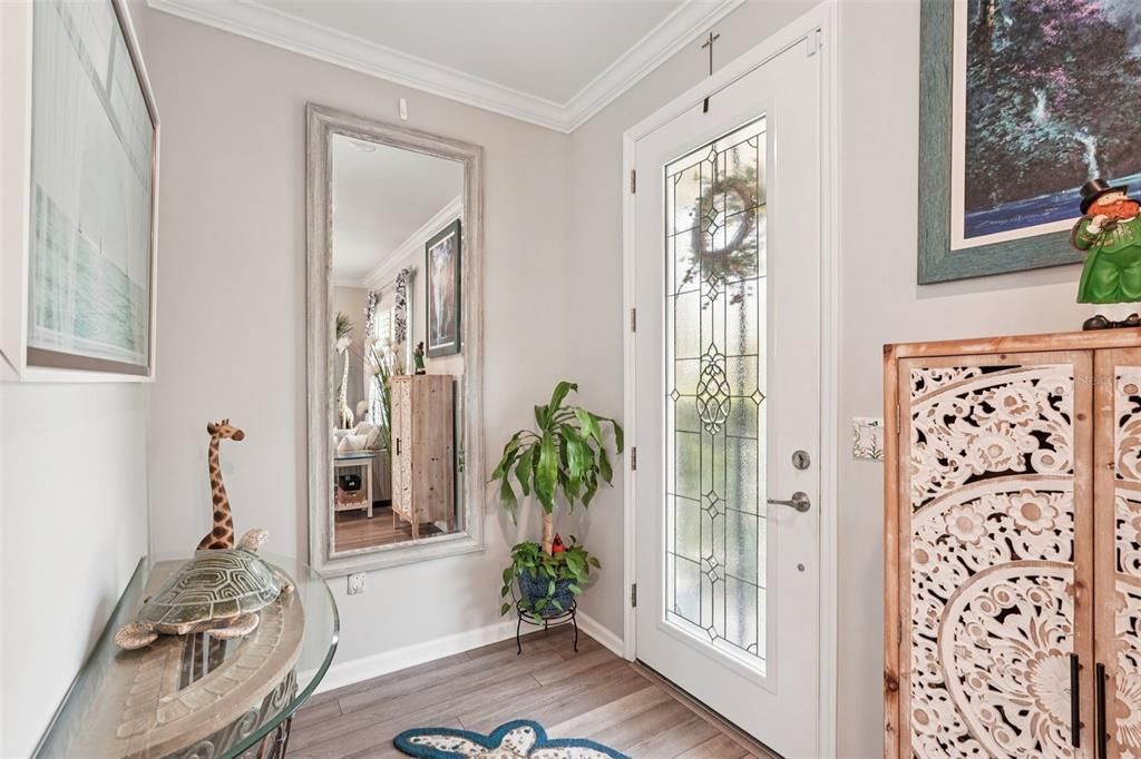 Active With Contract: $400,000 (2 beds, 2 baths, 1916 Square Feet)