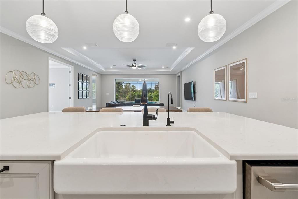 En Venta: $790,000 (4 camas, 4 baños, 2916 Pies cuadrados)