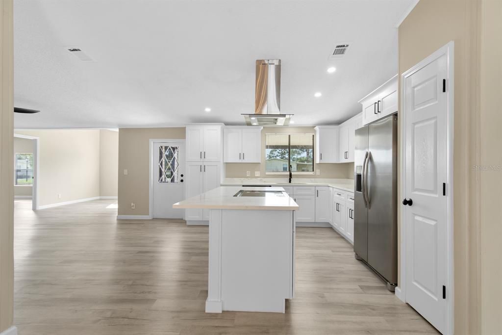 Active With Contract: $269,900 (4 beds, 2 baths, 1951 Square Feet)