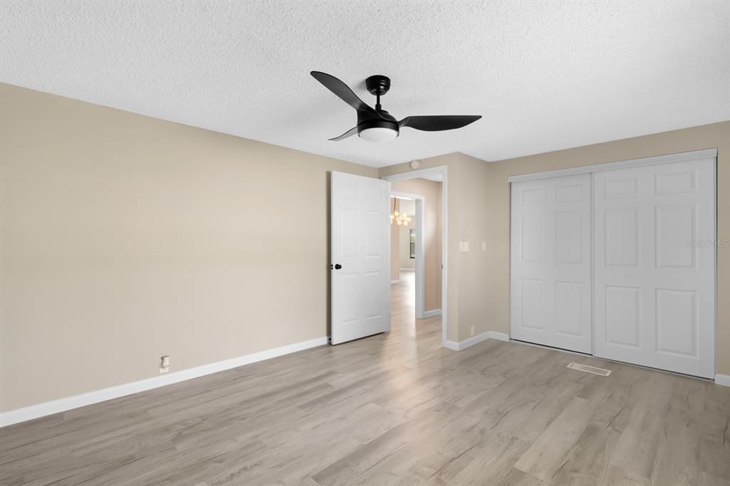 Active With Contract: $269,900 (4 beds, 2 baths, 1951 Square Feet)