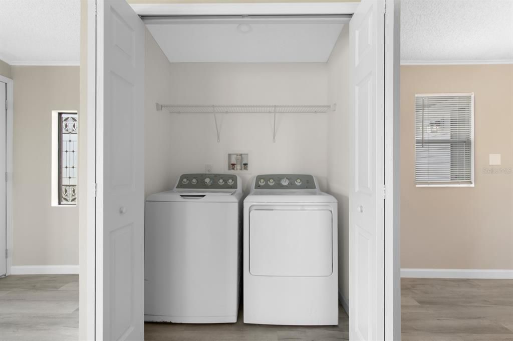 Active With Contract: $269,900 (4 beds, 2 baths, 1951 Square Feet)