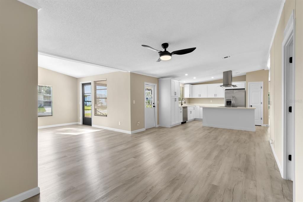 Active With Contract: $269,900 (4 beds, 2 baths, 1951 Square Feet)