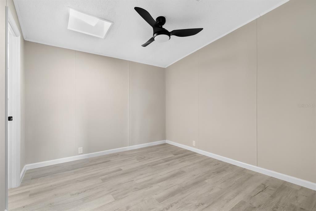 Active With Contract: $269,900 (4 beds, 2 baths, 1951 Square Feet)