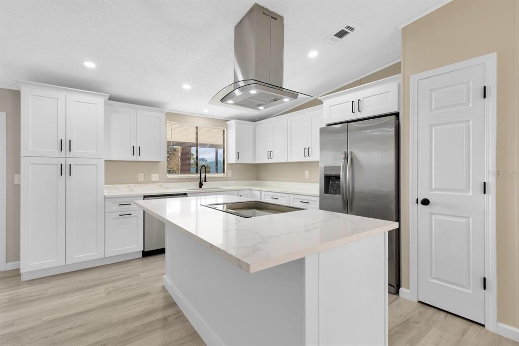 Active With Contract: $269,900 (4 beds, 2 baths, 1951 Square Feet)