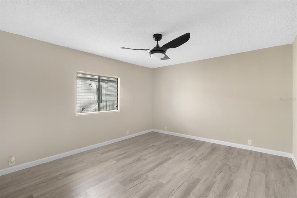 Active With Contract: $269,900 (4 beds, 2 baths, 1951 Square Feet)