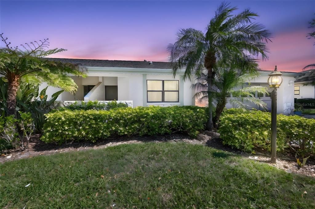Activo con contrato: $154,999 (2 camas, 2 baños, 1286 Pies cuadrados)