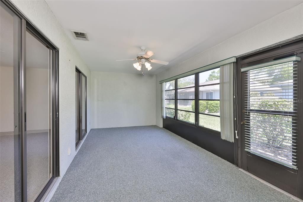 Activo con contrato: $154,999 (2 camas, 2 baños, 1286 Pies cuadrados)