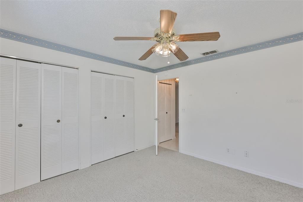 Activo con contrato: $154,999 (2 camas, 2 baños, 1286 Pies cuadrados)