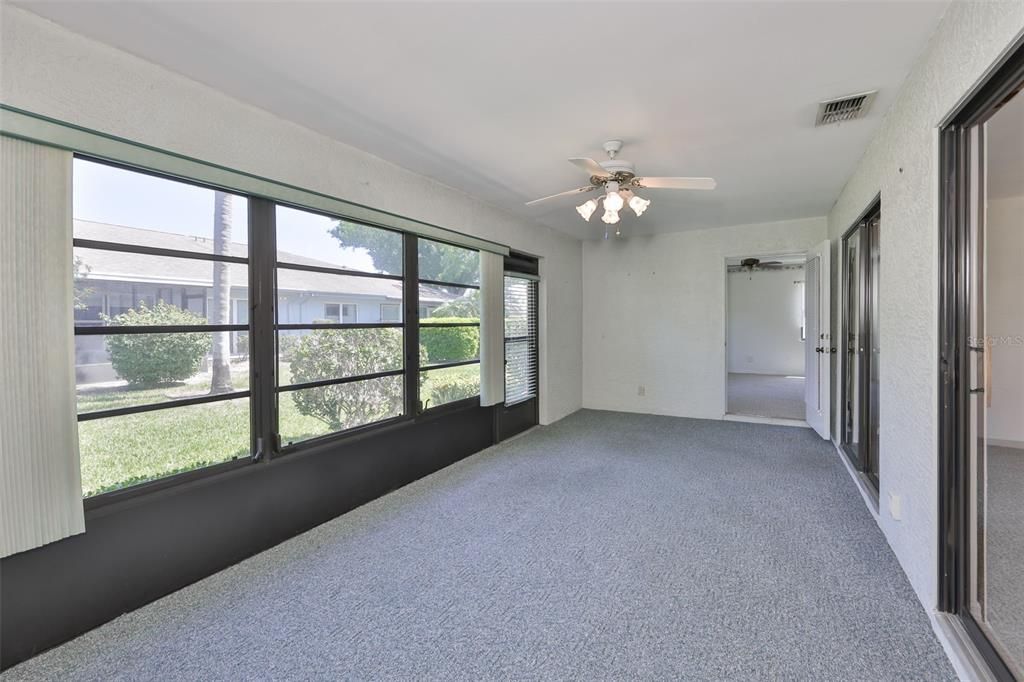 Activo con contrato: $154,999 (2 camas, 2 baños, 1286 Pies cuadrados)