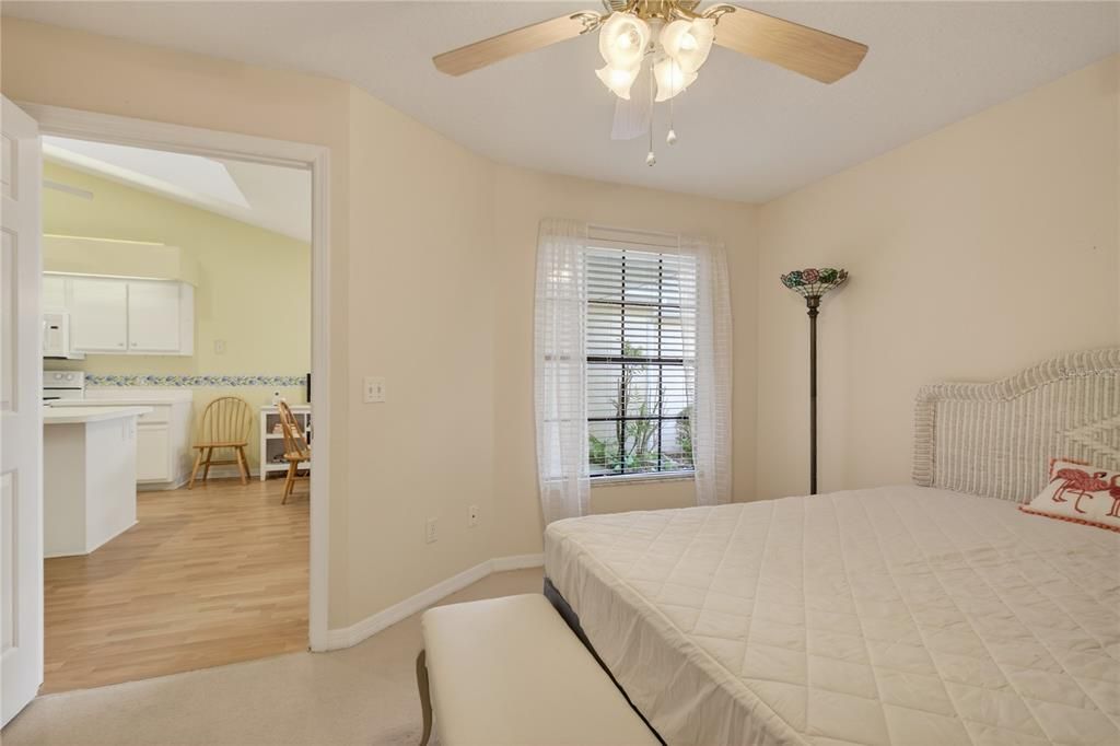 Active With Contract: $210,000 (2 beds, 2 baths, 1200 Square Feet)