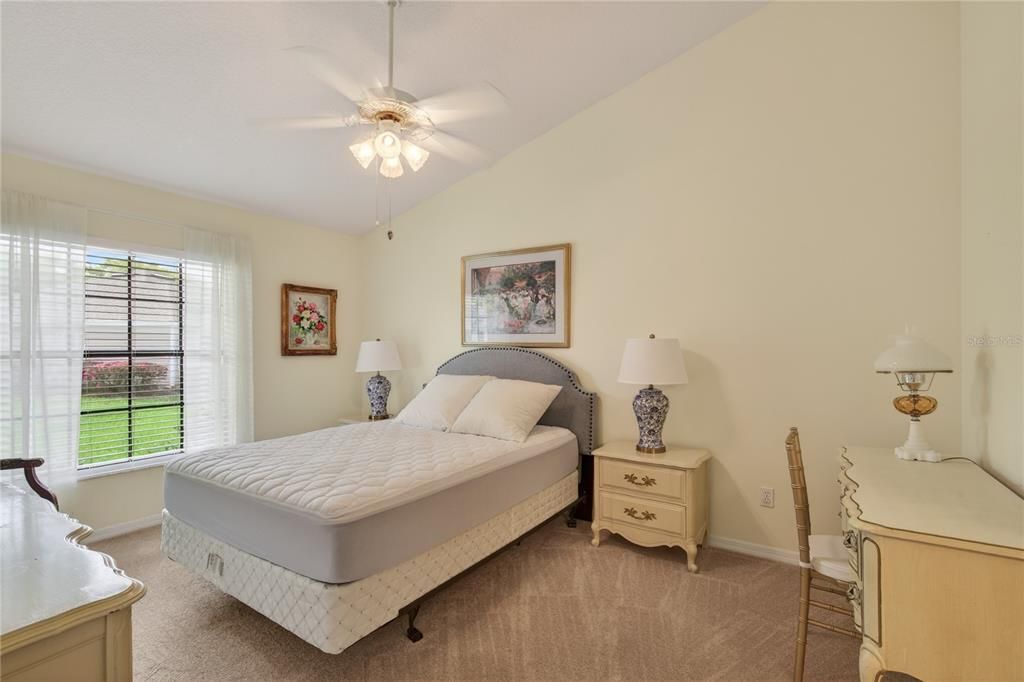 Active With Contract: $210,000 (2 beds, 2 baths, 1200 Square Feet)