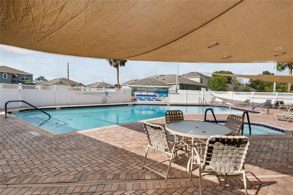 Active With Contract: $210,000 (2 beds, 2 baths, 1200 Square Feet)