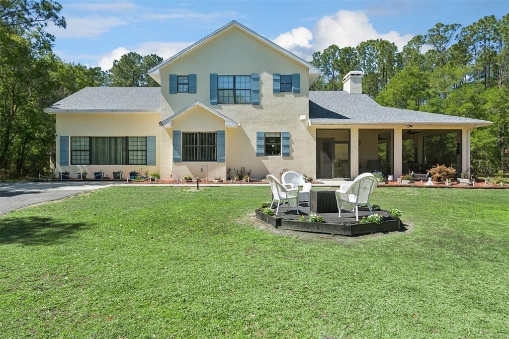 Vendido Recientemente: $1,250,000 (4 camas, 3 baños, 2927 Pies cuadrados)
