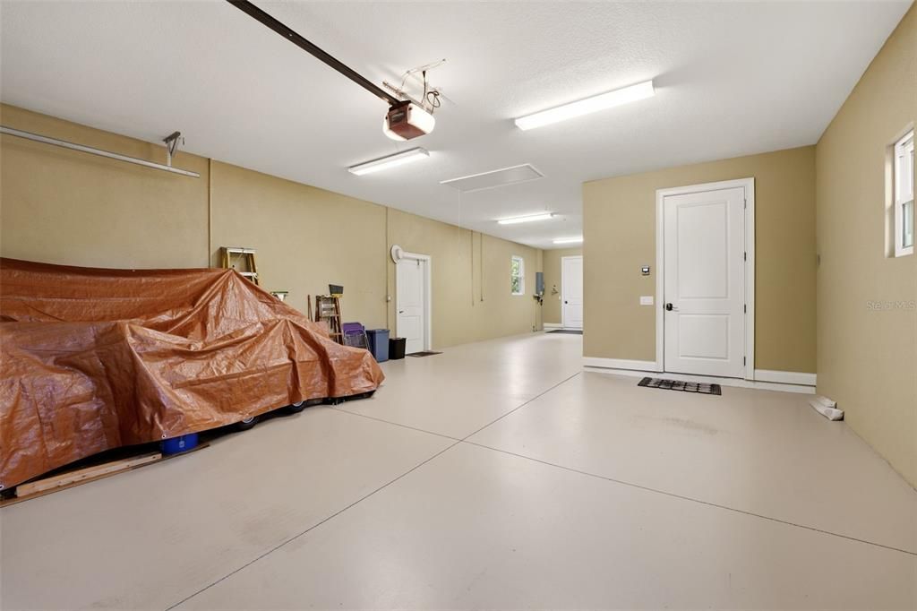 For Sale: $1,390,000 (3 beds, 3 baths, 2213 Square Feet)