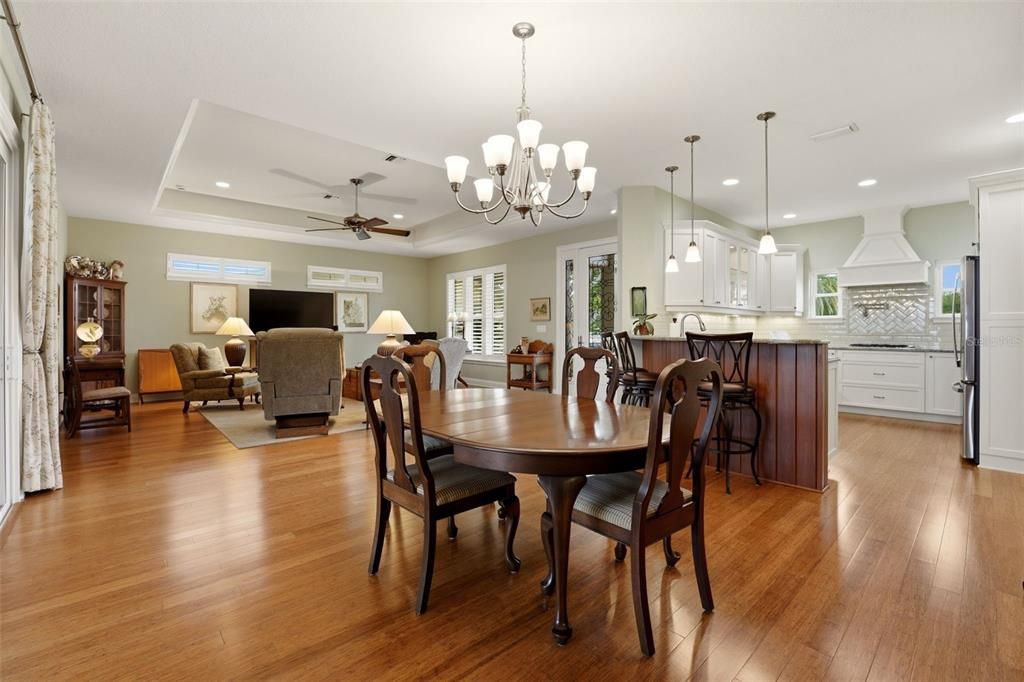 For Sale: $1,390,000 (3 beds, 3 baths, 2213 Square Feet)