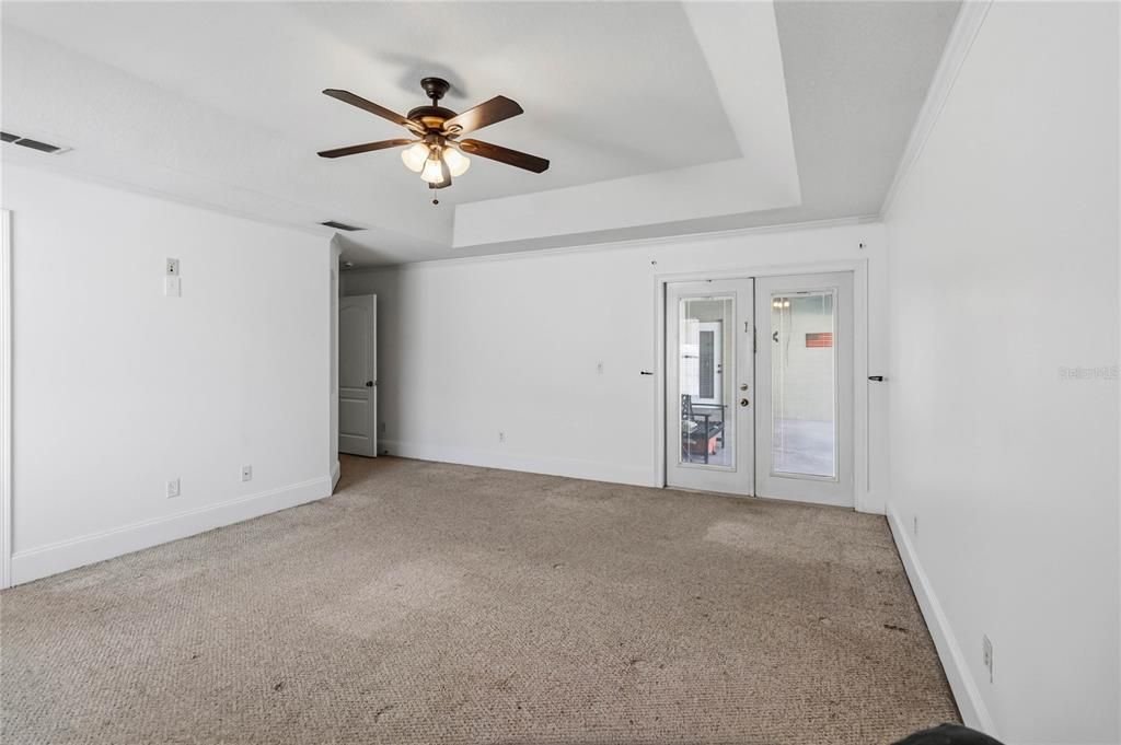 Active With Contract: $425,000 (4 beds, 3 baths, 2233 Square Feet)
