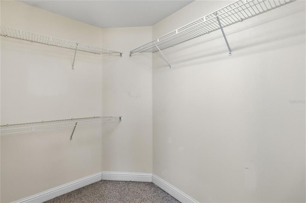 Active With Contract: $425,000 (4 beds, 3 baths, 2233 Square Feet)