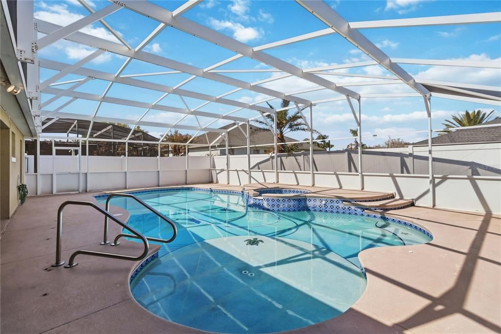 Active With Contract: $425,000 (4 beds, 3 baths, 2233 Square Feet)