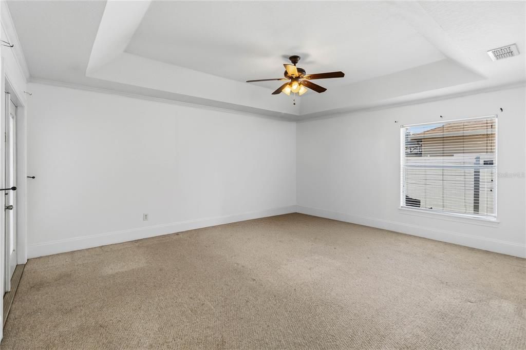 Active With Contract: $425,000 (4 beds, 3 baths, 2233 Square Feet)