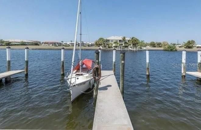 В аренду: $1,450 (2 спален, 1 ванн, 826 Квадратных фут)