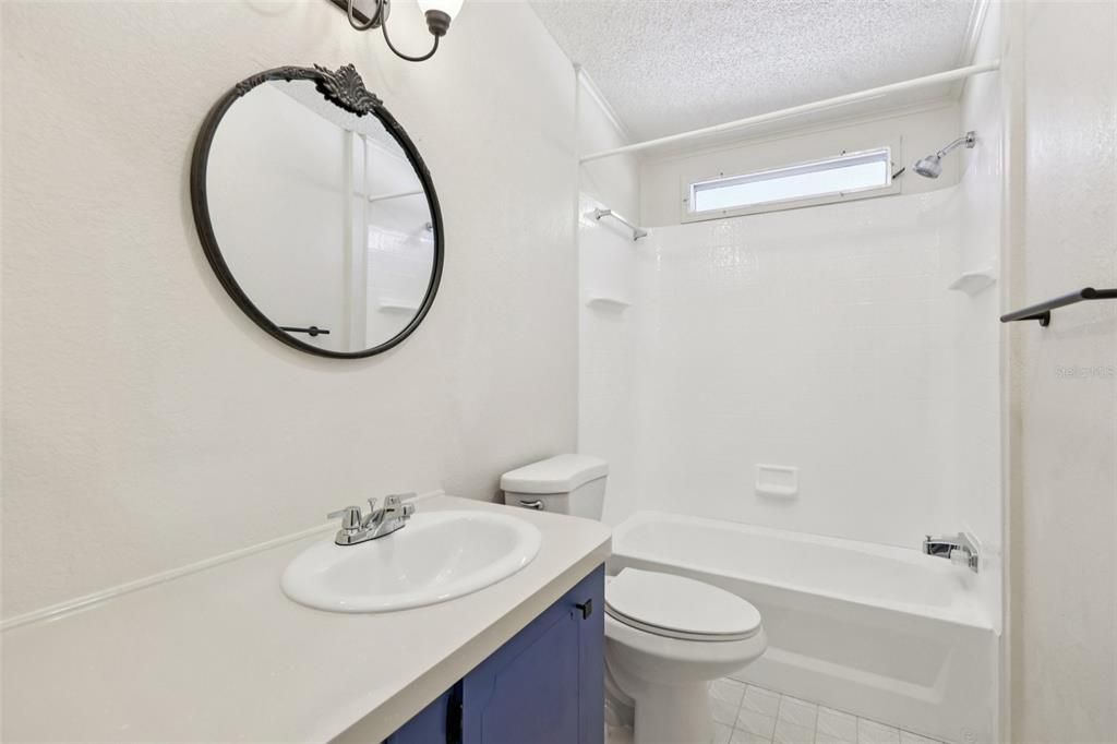 En Venta: $205,000 (2 camas, 2 baños, 883 Pies cuadrados)