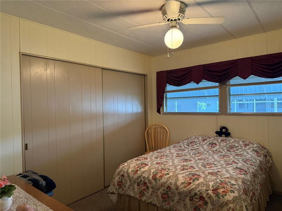 For Sale: $154,900 (2 beds, 2 baths, 1200 Square Feet)