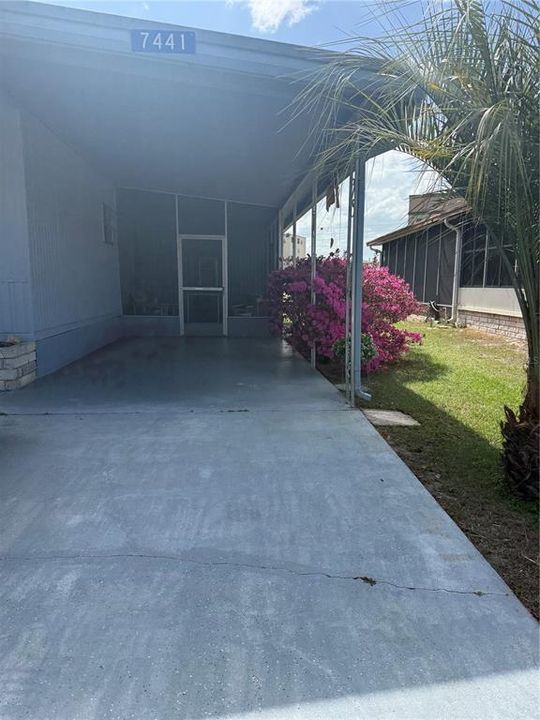 For Sale: $154,900 (2 beds, 2 baths, 1200 Square Feet)