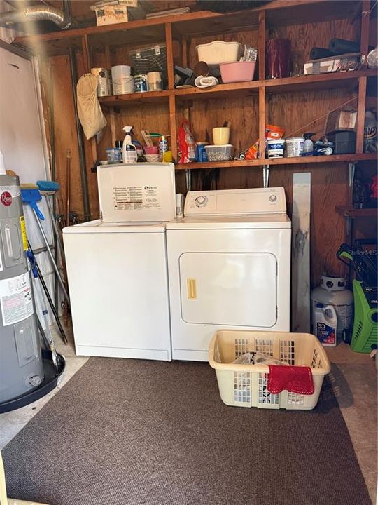 For Sale: $154,900 (2 beds, 2 baths, 1200 Square Feet)